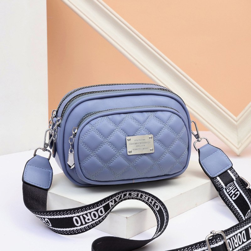 Shop the Latest Trends: Stylish and Fashionable Women's Handbags